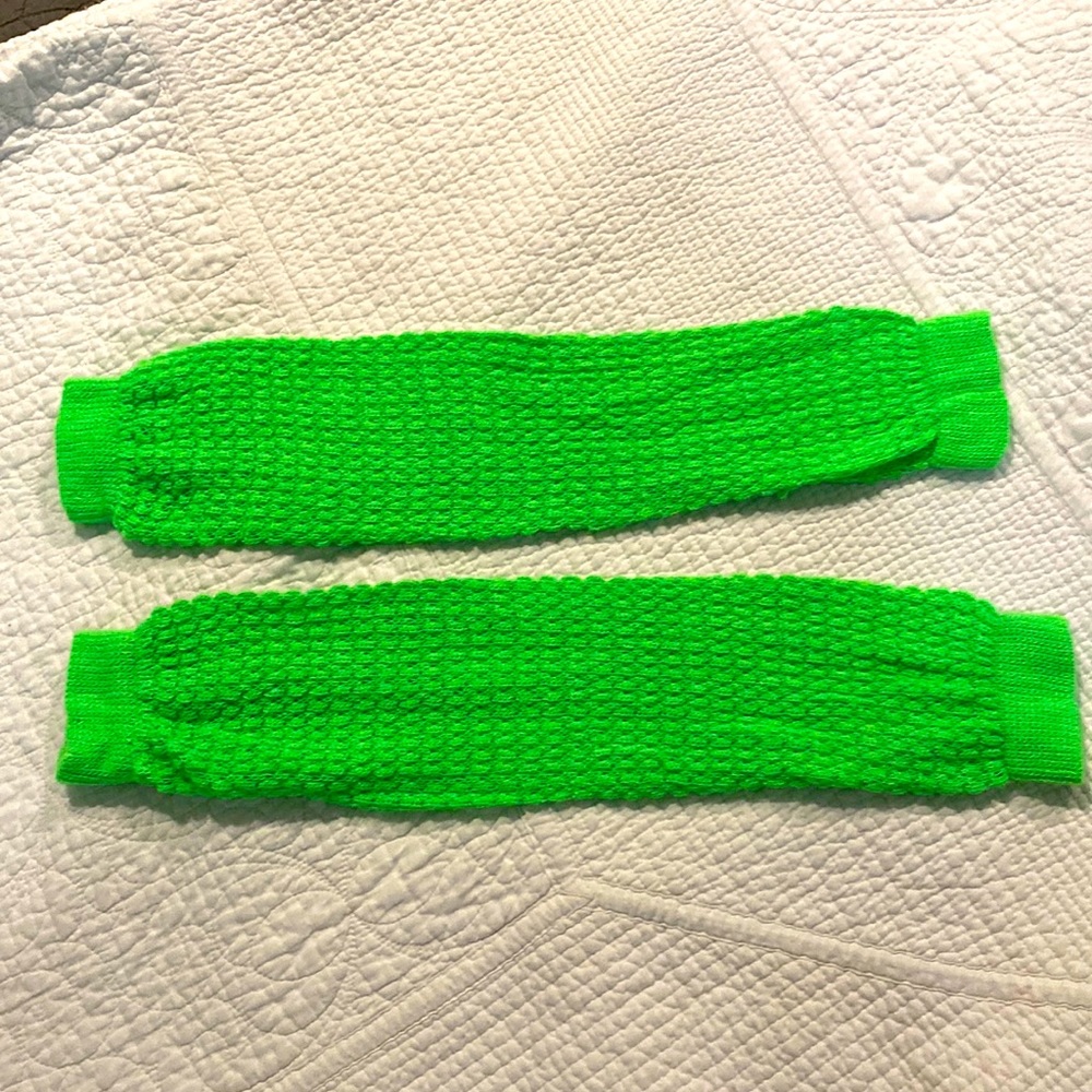 Bright neon green 80’s/90’s leg warmers